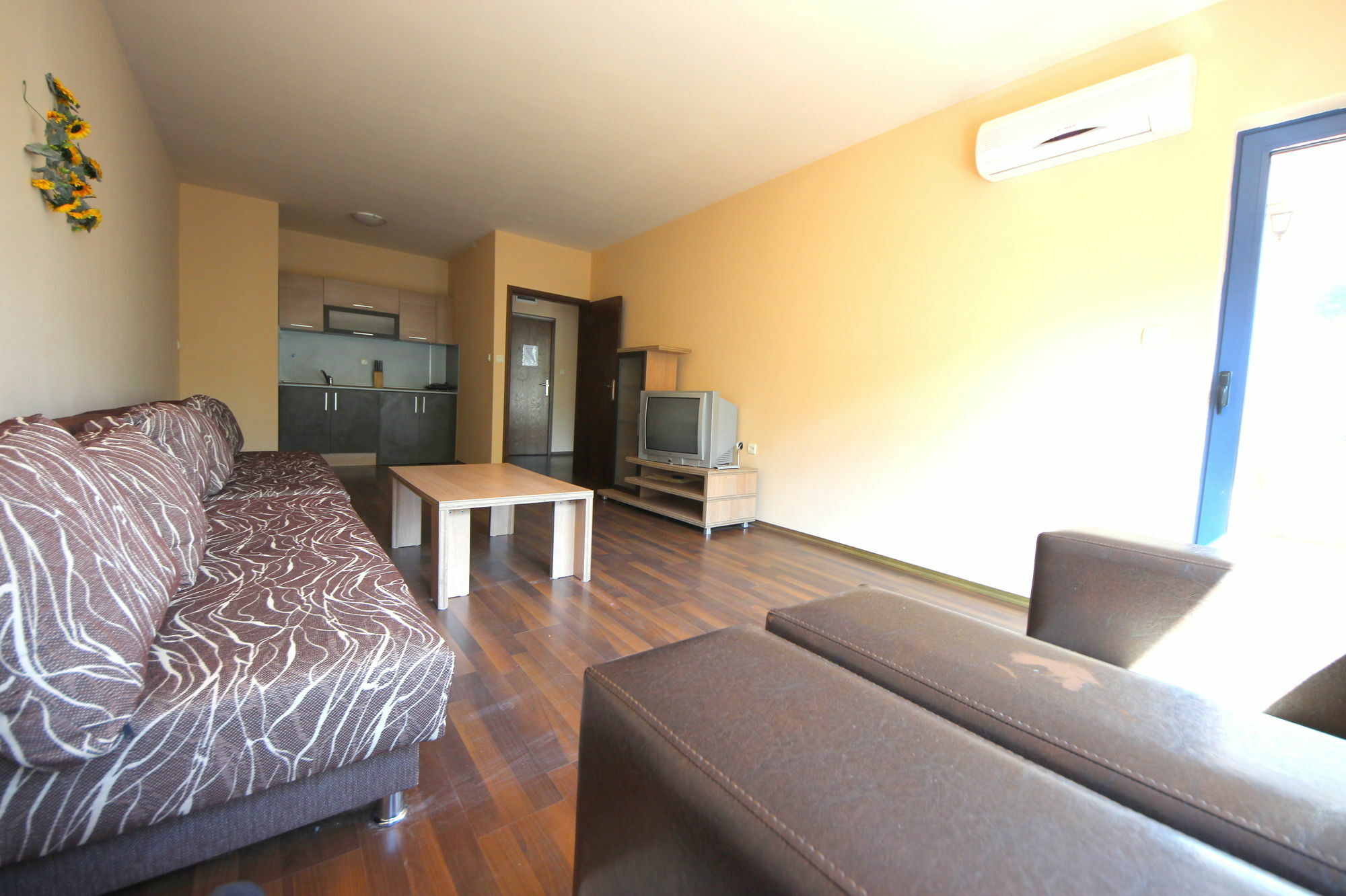 Menada Villa Bonita Apartments Sunny Beach Exterior foto